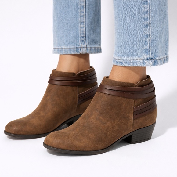 Madden Girl Shoes - Madden Girl Basil Brown Ankle Boots with Low Heel & Wrap Strap Detail SZ 6.5